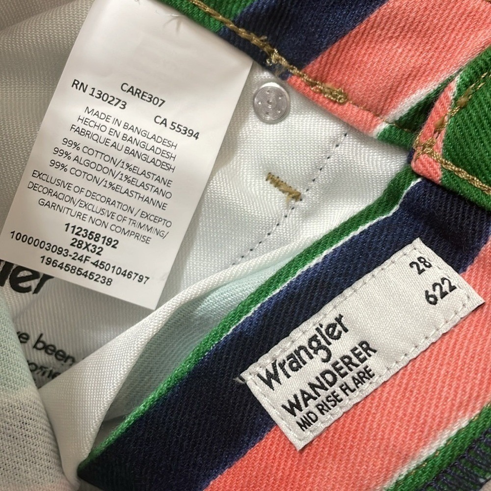 Wrangler Stripe Wanderer 622 Mid-Rise Flare Jeans size 28X32 - Picture 11 of 15